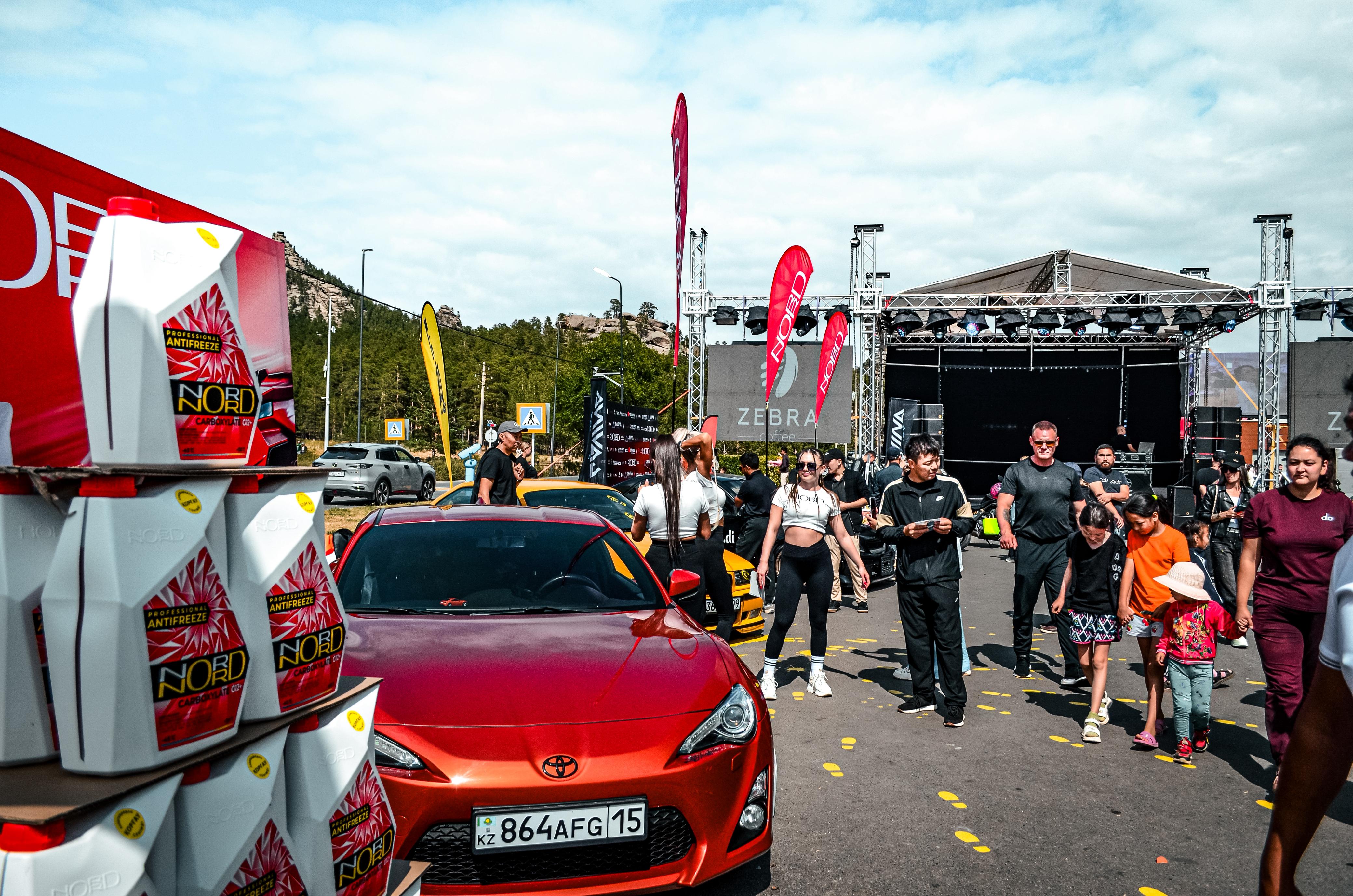 12 шілде күні Бурабайда «TopCarsBurabay 2025» автоқөрмесі өтті.