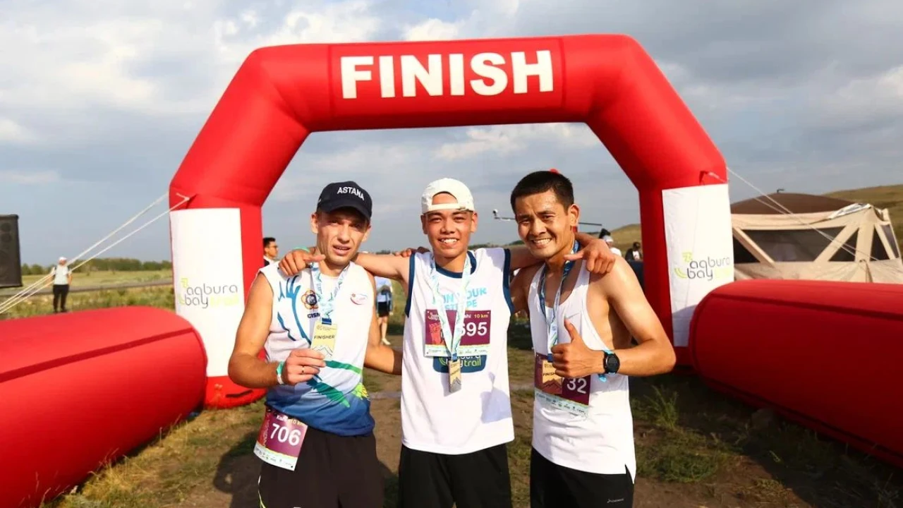 The sports race "aqbura bay trail-3" was held in Burabai. 